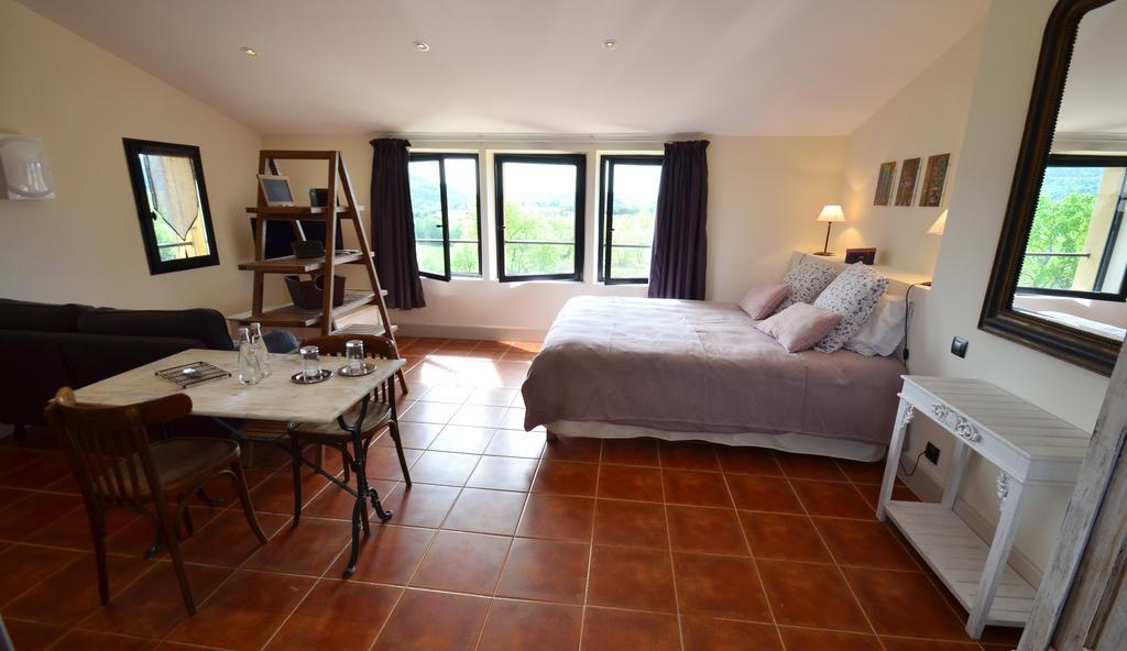 Bastide Saint Maurin Bed & Breakfast Ansouis Exterior foto
